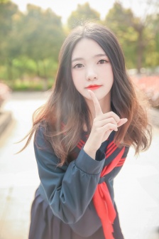 女教师艳照